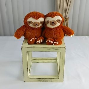 Frankford Plush Twins.